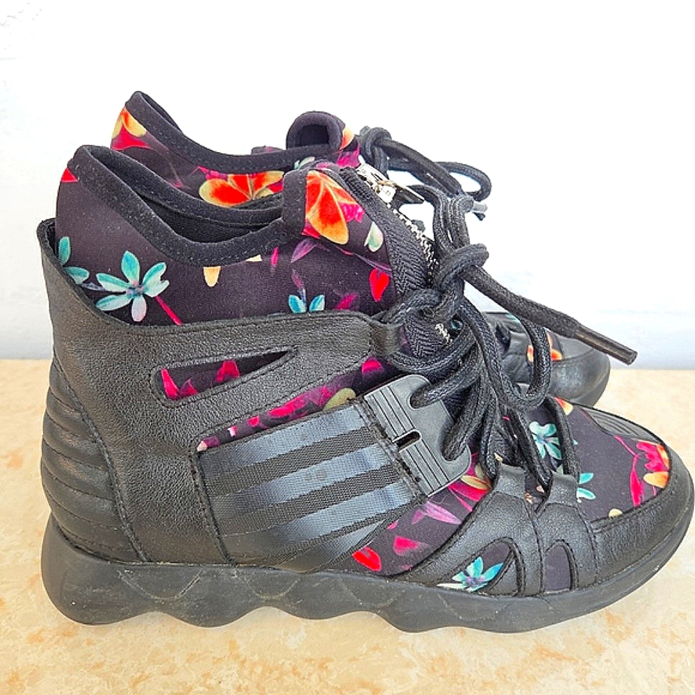 Yohji Yamamoto X Adidas Y-3 Hightop Sneaker